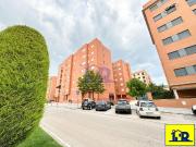 Se alquila apartamento adaptado a personas con...