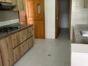 SE ALQUILA APARTAMENTO ALAMOS