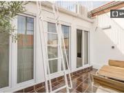 Se alquila apartamento de 1 dormitorio en Embajadores,...