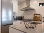 Se alquila apartamento de 1 dormitorio en Sanchinarro...