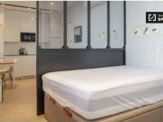 Se alquila apartamento de 1 dormitorio en Sol, gastos...