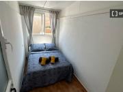 Se alquila apartamento de 2 dormitorios en Pedregalejo...