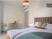 Se alquila apartamento de 2 habitaciones en El Cerro,...