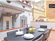 Se alquila apartamento de 3 habitaciones en El Carmel,...