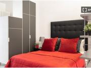 Se alquila apartamento de estilo retro cerca del metro...