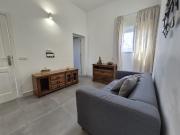 SE ALQUILA APARTAMENTO EN BUZANADA