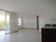 SE ALQUILA APARTAMENTO PARA ESTRENAR EN LAKE OCEANO...