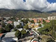 Se alquila Apto 105m² 3h/3b/2p Los Palos Grandes