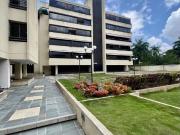 Se alquila bello apartamento en La Castellana 207m2 3h/3b/2p