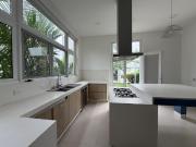 SE ALQUILA CASA DE 4 HABITACIONES EN AIRES DE BATAN....