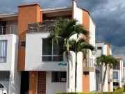 SE ALQUILA CASA EN CONJUNTO CERRADO EN RINCON DE UNICENTRO