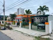 Se Alquila Casa en Salinas