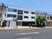 Se alquila casa para oficina en San Isidro