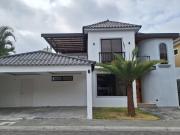 SE ALQUILA CASA VIA A LA COSTA URB PORTAL AL SOL MONIJ