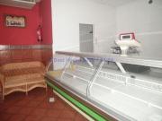 Se alquila comercial TOTALMENTE ACONDICIONADO y con la...