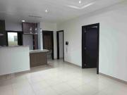 Se alquila departamento en Samborondón sector UEES