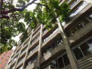 Se Alquila deposito/oficina/65M2/1b/Av.Libertador/4102