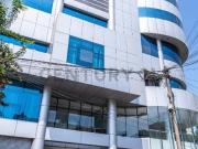 SE ALQUILA EDIFICIO CM DE 8 PISOS EN MIRAFLORES