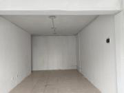 SE ALQUILA EN AV COLONIAL LOCAL COMERCIAL !