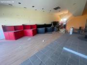 SE ALQUILA ESPACIOSO LOCAL EN UNO DE LOS CENTROS DE...