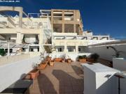 Se alquila espectacular dúplex de dos plantas situado en...