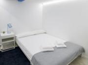 Se alquila estudio en Embajadores