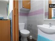 Se alquila estudio en La Torrassa