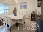 Se alquila estupendo piso con ascensor y 2 balcones...