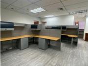 Se alquila excelente oficina en El Rosal 206 mts