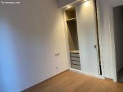 Se alquila exclusivo piso a estrenar en pleno centro de...