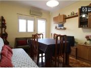 Se alquila habitación bien amueblada en apartamento de 3...