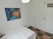 Se alquila habitación compartida en Casería de Montijo,...