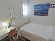 Se alquila habitación compartida en Casería de Montijo,...