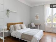 Se alquila habitación compartida en La Nova Esquerra de...