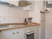 Se alquila habitación en Ambroz, Madrid Sólo Estudiantes
