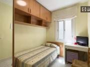 Se alquila habitación en apartamento de 2 dormitorios en... Se alquila habitación en apartamento de 2 dormitorios en...