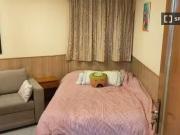Se alquila habitación en apartamento de 2 dormitorios en...