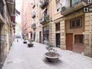 Se alquila habitación en apartamento de 3 dormitorios en...