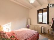 Se alquila habitación en apartamento de 3 dormitorios en... Se alquila habitación en apartamento de 3 dormitorios en...