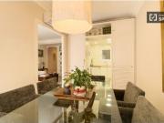 Se alquila habitación en apartamento de 3 dormitorios en...
