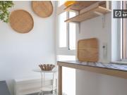 Se alquila habitación en apartamento de 4 dormitorios en...