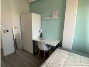 Se alquila habitación en apartamento de 4 dormitorios en...