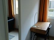 Se alquila habitación en apartamento de 5 dormitorios