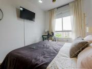 Se alquila habitación en apartamento de 5 dormitorios en...