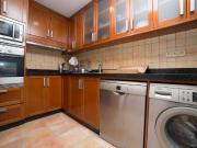Se alquila habitación en apartamento de 5 dormitorios en...