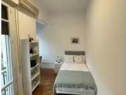 Se alquila habitación en apartamento de 7 dormitorios en...