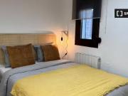 Se alquila habitación en casa de 4 habitaciones en...