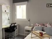 Se alquila habitación en coliving de 10 habitaciones en...