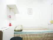 Se alquila habitación en el apartamento de 4 dormitorios...