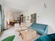 Se alquila habitación en Nueva España, Madrid